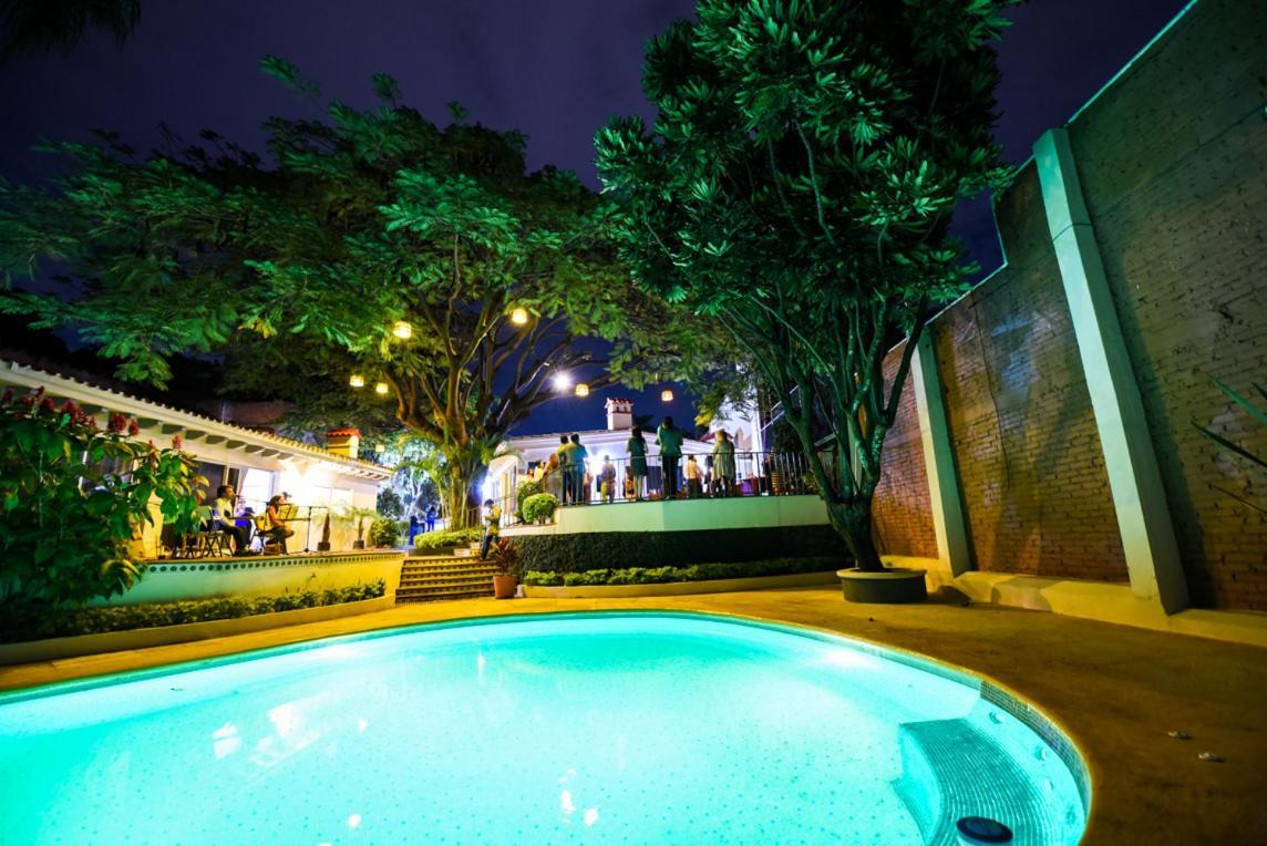 Casa Maria Emilia Hotel Cuernavaca Luaran gambar
